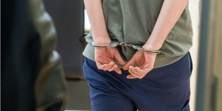 Türkiye’ye yola çıkan 4 kişi yasa dışı organ ticareti yaptıkları şüphesiyle Kapitan Andreevo Sınır Kapısı’nda tutuklandı. Şüphelilerin salı akşamı Türkiye’ye geçmeye çalışırken tutuklandıkları belirtildi.