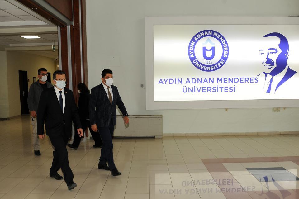 AK Parti Aydın Milletvekili Bekir Kuvvet Erim, Adnan Menderes Üniversitesi (ADÜ) Rektörü Prof. Dr. Osman Selçuk Aldemir’i makamında ziyaret etti.
