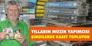 Türkiye'de uzun yıllar müzik sektörüne hizmet veren 65 yaşındaki Sadin Koştan, Afyonkarahisar'a yerleşerek koleksiyonerlere piyasadan tedarik ettiği amatör ve ünlü sanatçıların orijinal kaset ve CD'lerinin satışını yapıyor. ( Arif Yavuz - Anadolu Ajansı )
