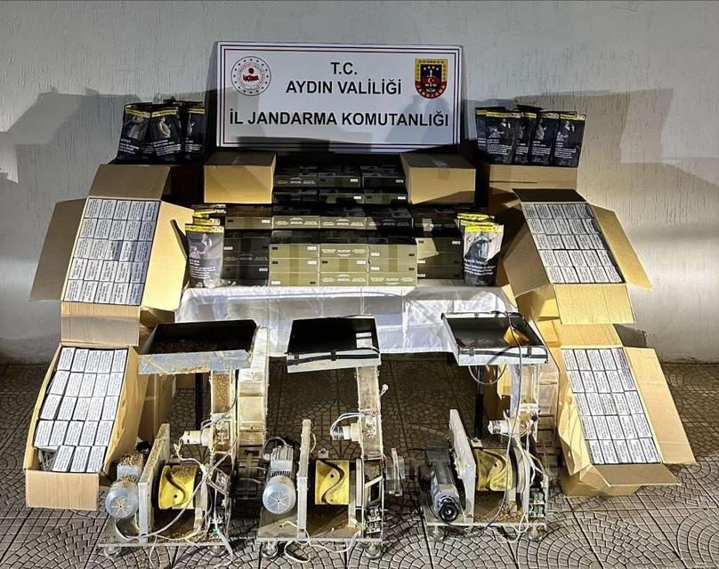 Aydın’da halı yıkama görünümlü kaçak sigara imalathanesi basıldı