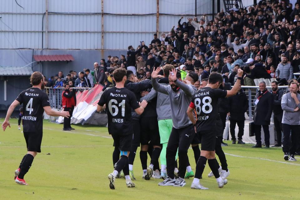 BAL 8.Grup'ta ilk yarı sona erdi! İşte toplu sonuçlar ve Puan Durumu