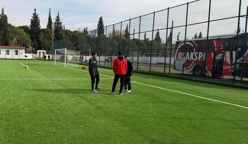 Uşakspor'dan Nazillispor'a son maçında otobüs desteği