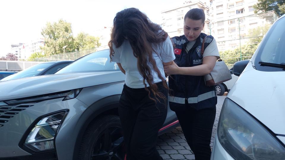UYUŞTURUCU TİCARETİNDEN GÖZALTINA ALINAN KADIN TUTUKLANDI