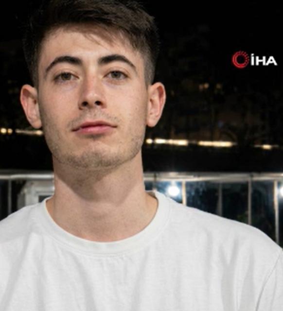 16 kişiyi yaralayan okul saldırganının cenazesi toprağa verildi