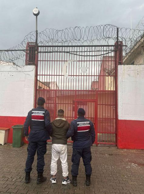 Aydın'da 22 yıl hapis cezasıyla aranan şahıs yakalandı