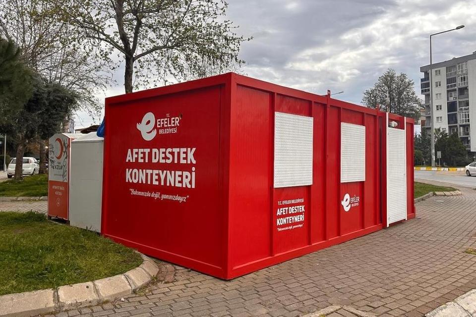 Efeler Belediyesi'nden afet konteyneri desteği