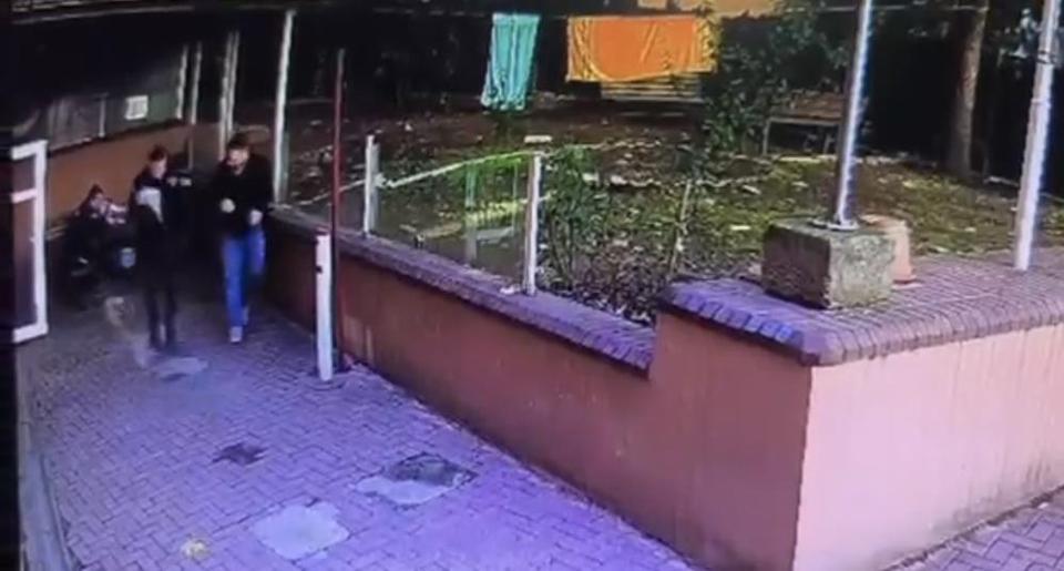 İtfaiye personeli ölümden döndü