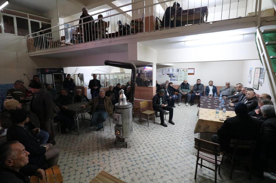 Başkan Özel, Kandil Gecesinde Kızılca’da Vatandaşlarla Buluştu