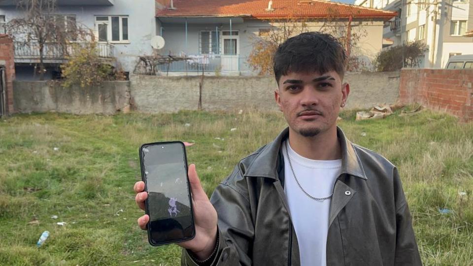 Boş arsada 8 ölü kedi bulundu