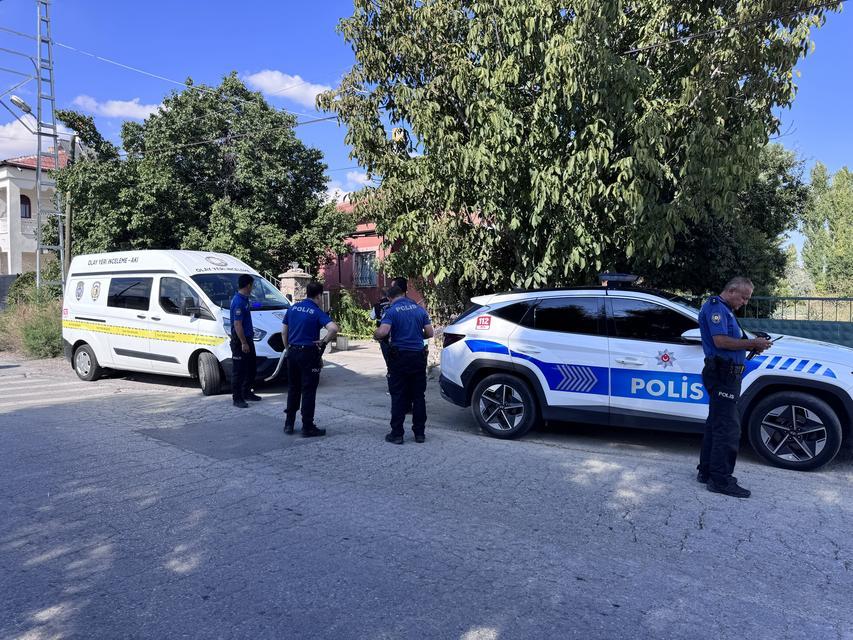 Tüfekle vurulan kadın ağır yaralandı