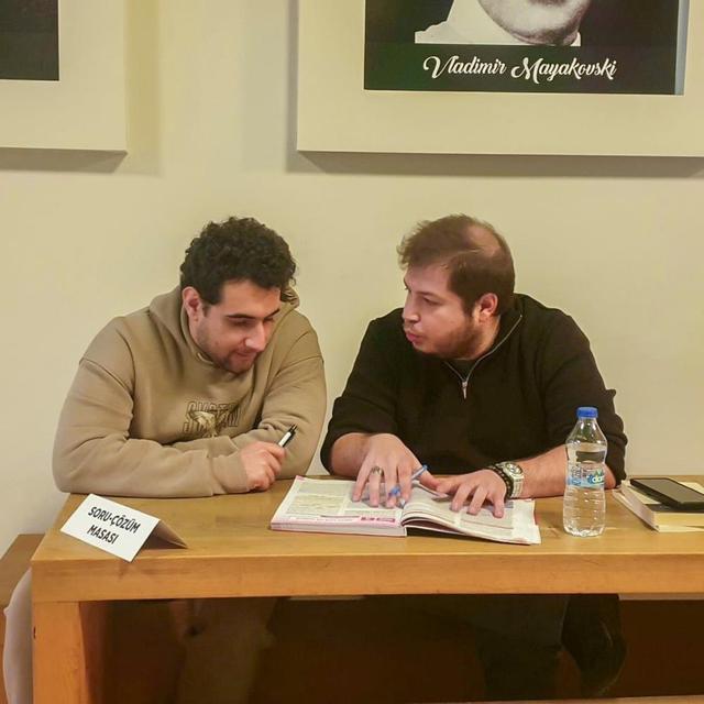 Efeler Belediyesi'nden sınavlar hazırlanan gençlere ücretsiz destek