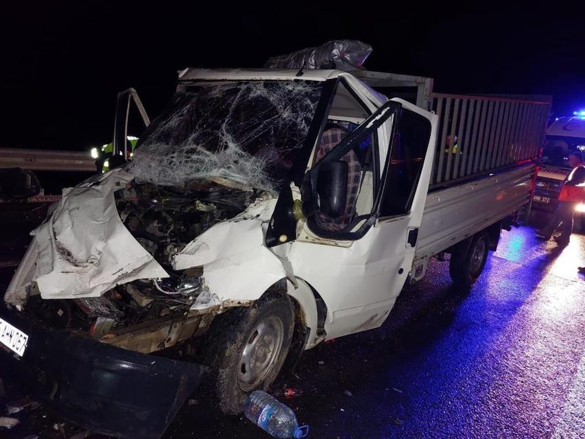 Sağanak yağış kazaları beraberinde getirdi: 1 ölü, 3 yaralı