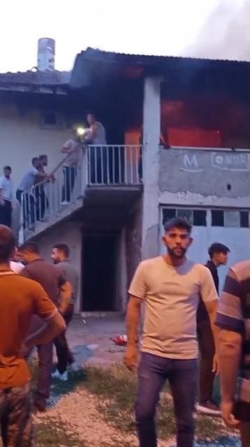 İki katlı evde yangın
