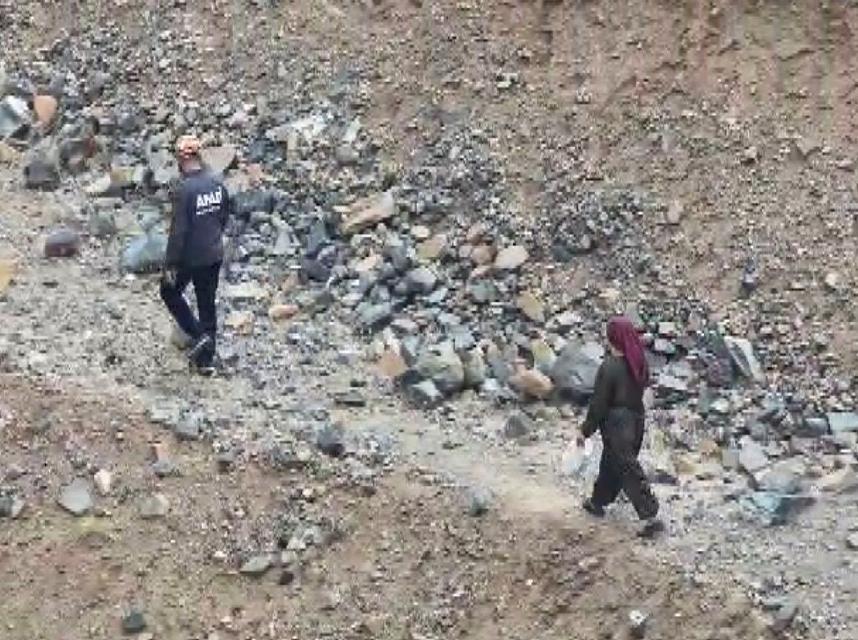 Kaybolan kadın ekiplerin çalışmasıyla bulundu