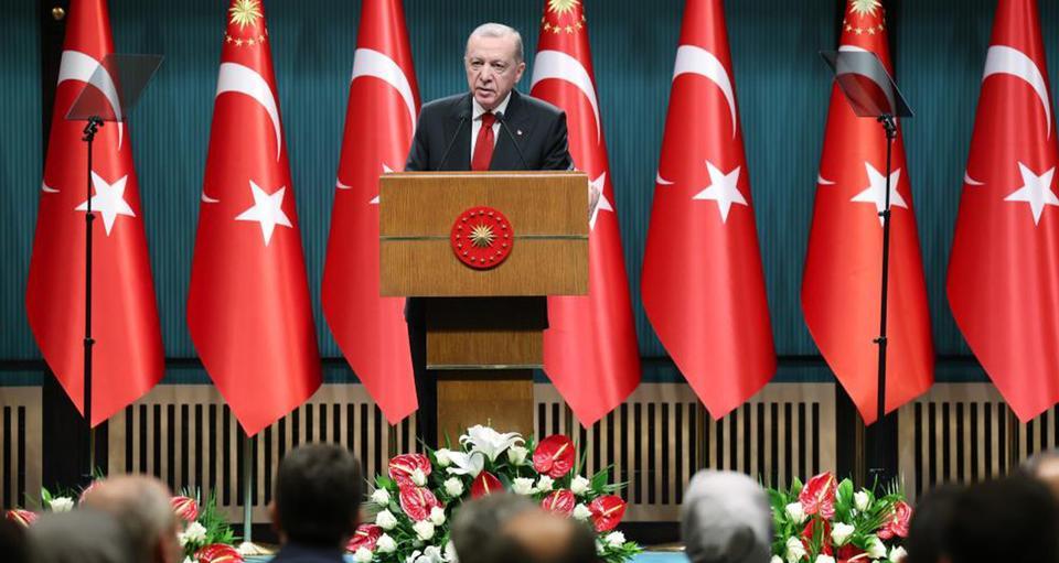 Cumhurbaşkanı Recep Tayyip Erdoğan başkanlığında Beştepe'de biraraya gelen Cumhurbaşkanlığı Kabinesi sona erdi. Erdoğan, toplantı sonrası açıklamalarda bulundu.