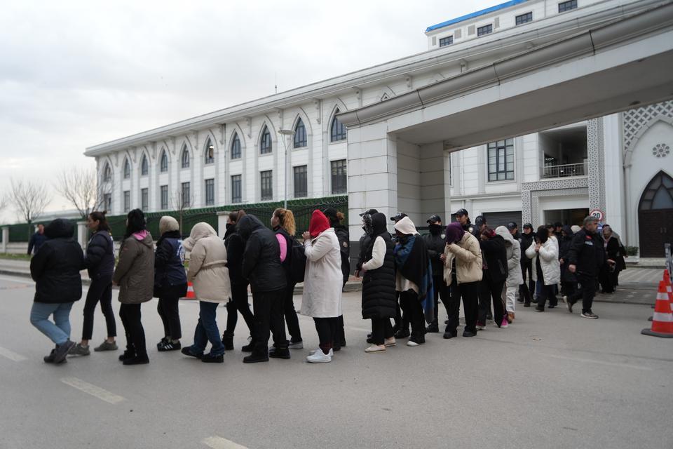 Yapay zekayla kadın olup vurgun yapmışlar