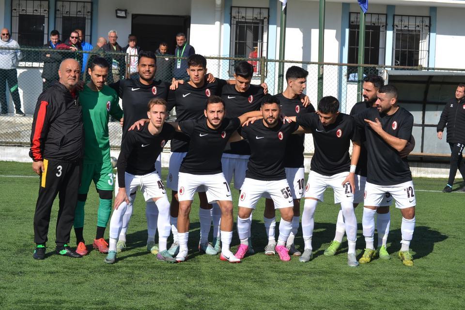 Kuşadası 1923, İzmir'de hezimete uğradı