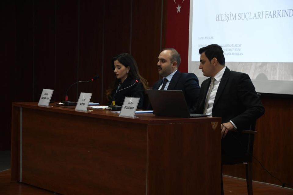 Aydın'da üniversite öğrencileri dolandırıcılığa karşı bilgilendirildi