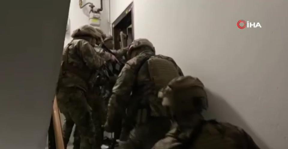 Define çetesi çökertildi: 15 tutuklama