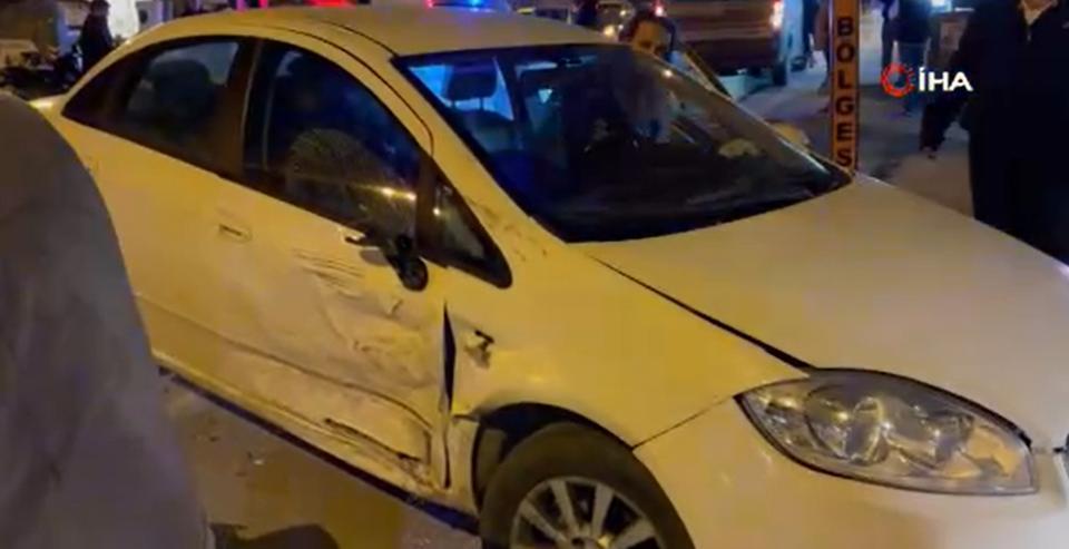 Alkollü motosiklet sürücüsü otomobille çarpıştı: 1 yaralı