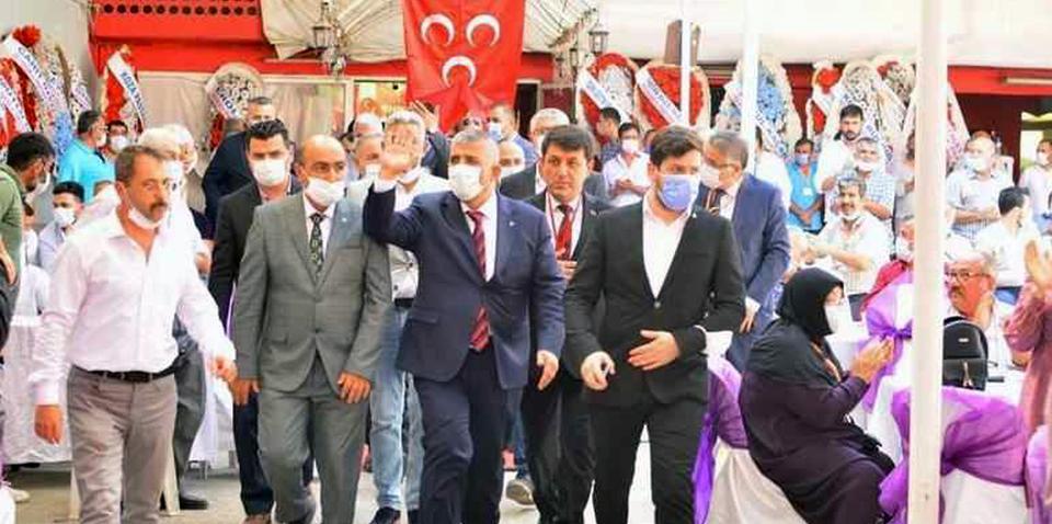 Milliyetçi Hareket Partisinin (MHP) İzmir İl Başkanı Veysel Şahin yaptığı yazılı açıklamada, 9 Eylül'de başlayan kongre sürecinin 30 ilçede partilerine yakışır şekilde tamamlandığını bildirdi.