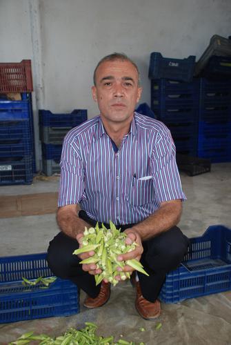 Aydın’da önemli görevlerde bulunan ve Efeler Kardeşköy  Mahallesi’nin bamya üretim merkezi haline dönüşmesine öncü olan Bayram Er (53), yakalandığı kanser nedeniyle yaşamını yitirdi.