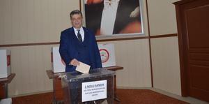 Aydın Demirciler Odası Başkanı Muhammet Ali Künkçü, 15 Mayıs Pazar günü gerçekleşecek olan Aydın Esnaf ve Sanatkarları Odaları Birliği’nin (AYESOB) seçimli genel kurulunda aday olacağını belirtti.