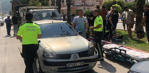 Kumluca'da 5 aracın karıştığı trafik kazasında 4 kişi yaralandı