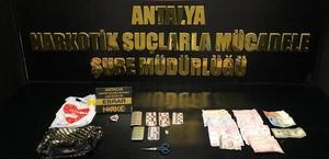 Antalya'da "torbacı" operasyonunda 53 şüpheli yakalandı
