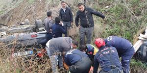 Manisa’nın Köprübaşı ilçesinde meydana gelen trafik kazasında 2 kişi yaralandı. ( Manisa İtfaiye Müdürlüğü - Anadolu Ajansı )