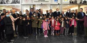Yunusemre Halk Kütüphanesi törenle açıldı