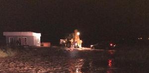Afyonkarahisar'da şiddetli yağış nedeniyle konteynerde mahsur kalan 9 kişi kurtarıldı