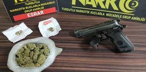 Manisa'da uyuşturucu ticareti yaptığı iddia edilen 1 kişi tutuklandı