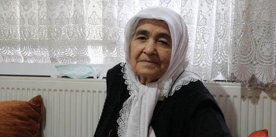 Kovid-19'u atlatan 82 yaşındaki Fatma Ok, sağlığına kavuştu