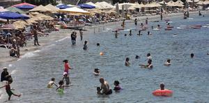 Güney Ege sahillerinde bayram tatili yoğunluğu yaşanıyor