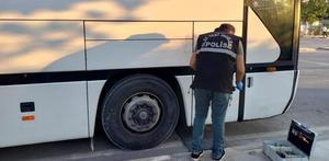 Manisa’da park halindeki otobüsten mazot çalındı