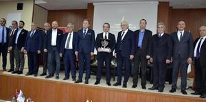 Aydın'da en fazla ihracat yapan firmalar ödüllendirildi