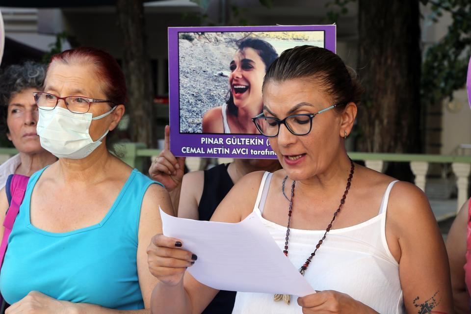 Muğla'da Pınar Gültekin için "adalet nöbeti" devam ediyor