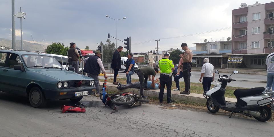 Aydın'da otomobilin çarptığı motosiklet sürücüsü yaralandı
