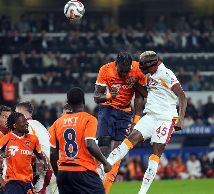 Galatasaray’dan Başakşehir’e karşı ligde üst üste 7. galibiyet