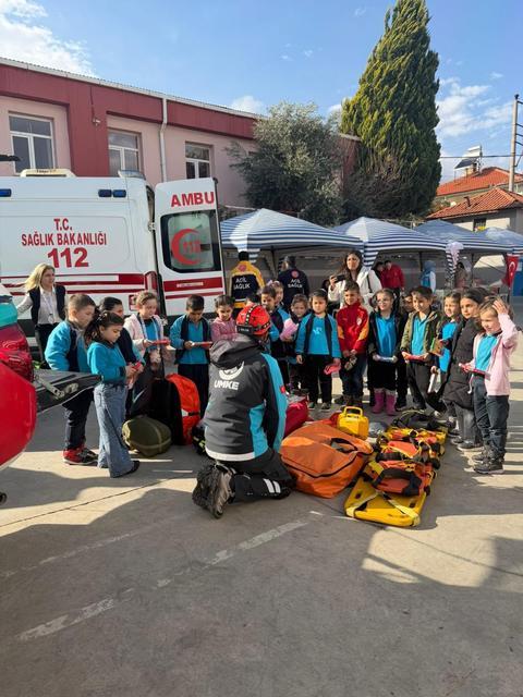 Karacasu’da miniklere hayat kurtaran ders