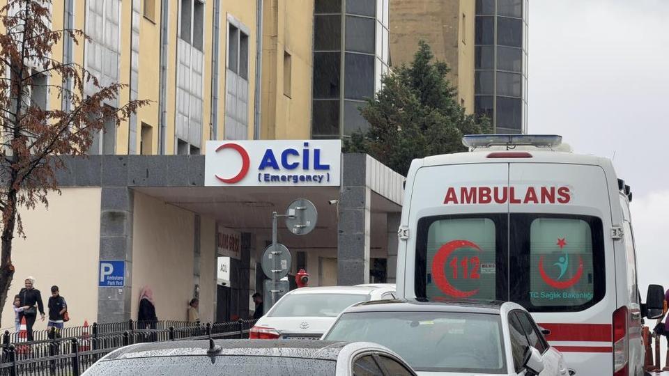19 yaşındaki genç arkadaş kavgasında bıçaklanarak hayatını kaybetti