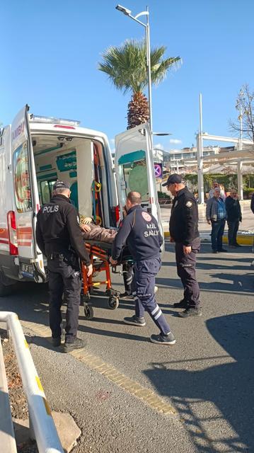 KAZA YAPIP ŞOKA GİREN YAŞLI ADAM HASTANEYE KALDIRILDI