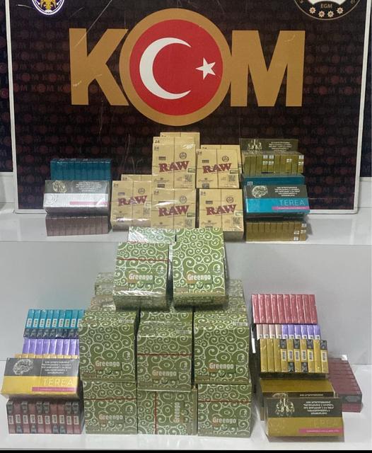Didim’de on binlerce kaçak ürün ele geçirildi