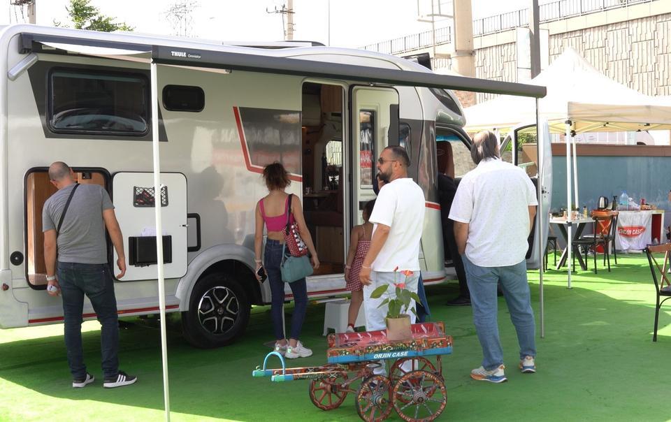 Karavan tutkunları İzmir Karavan Show’a akın etti