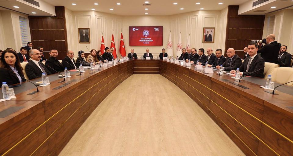 Asgari ücrette ilk toplantı sona erdi