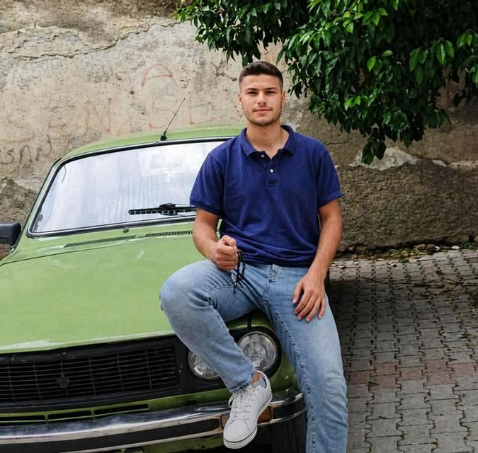 19 yaşındaki genç bıçaklanarak hayatını kaybetti