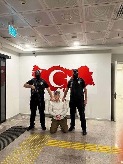 SUÇ ÖRGÜTÜ LİDERİ KURTULUŞ TÜRKİYE'YE GETİRİLDİ