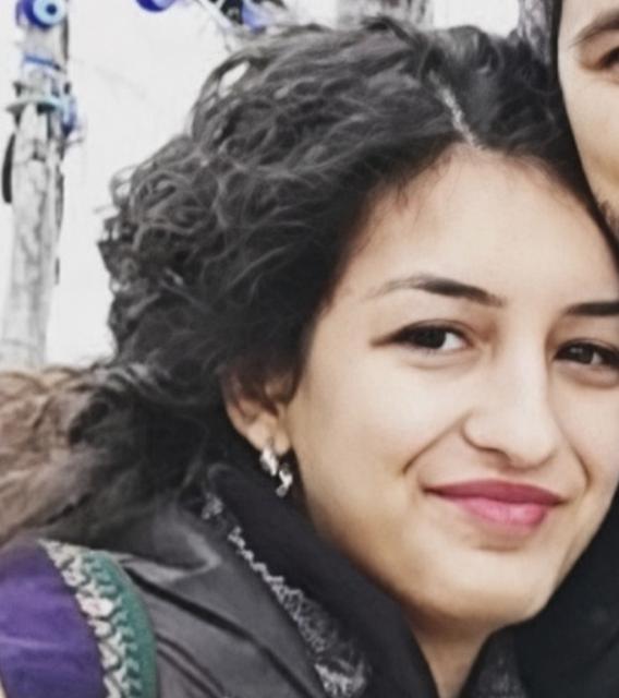 Mermer yüklü kamyonettin açılan kapağın genç kadının sonu oldu