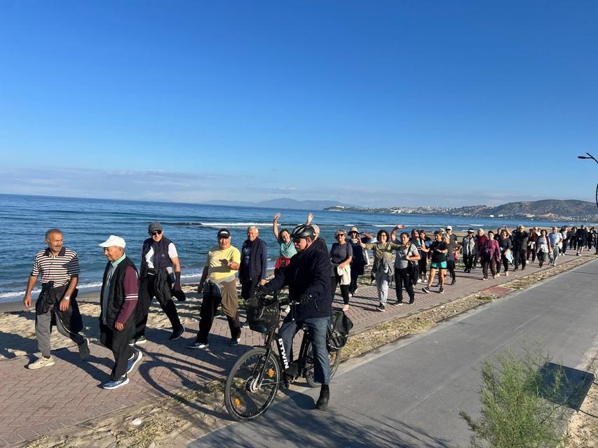 Kuşadası’nda güne sporla başladılar